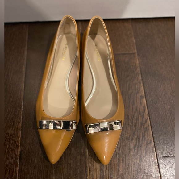 Coach Leather Flats Size 7.5, Warm Caramel, Like New - Picture 5 of 5